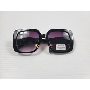 NWT True Religion Oversized‎ Square Sunglasses w/ Gold Emblem  TR57234-1BB-GS2